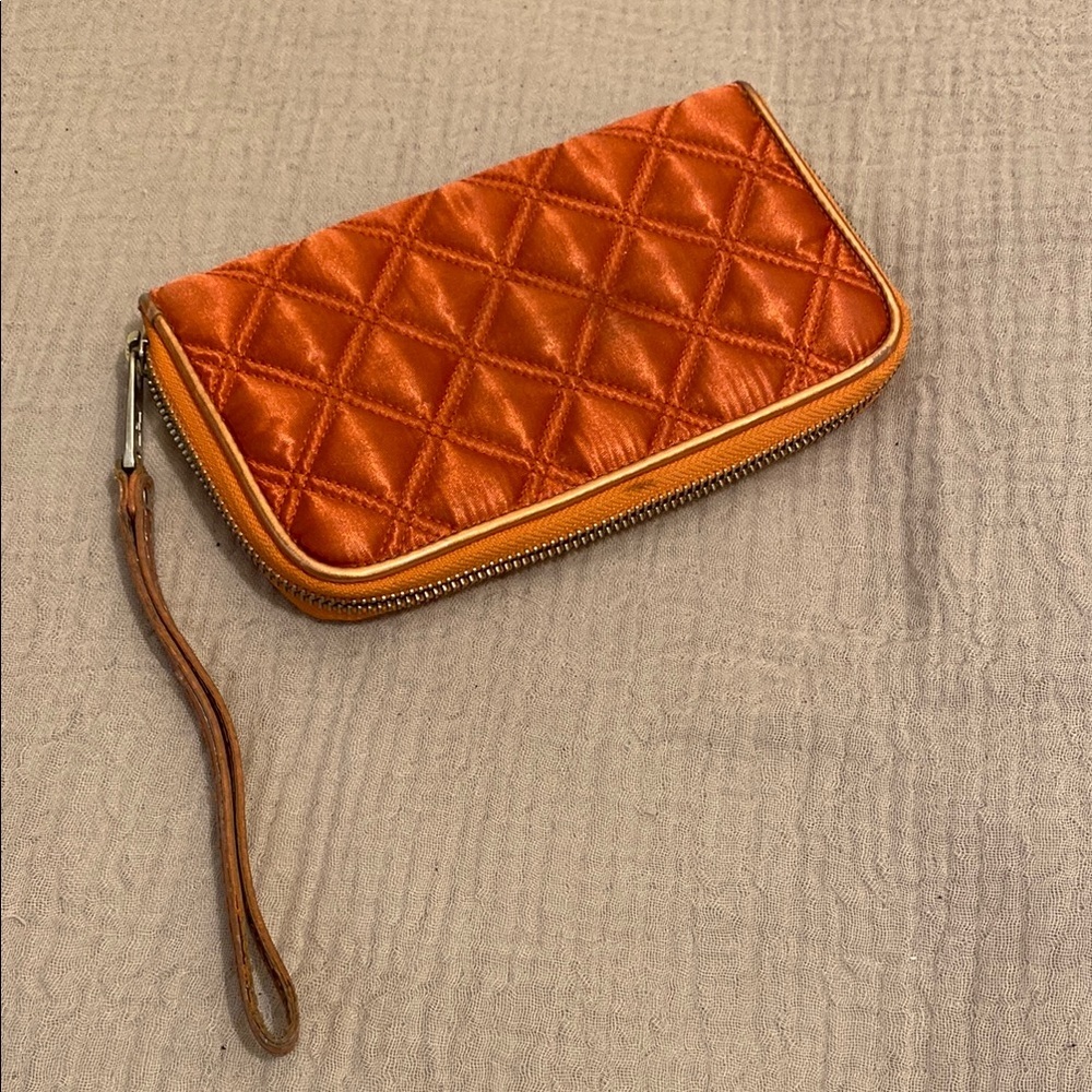 Marc By Marc Jacobs Metallic Orange Leather Wallet s